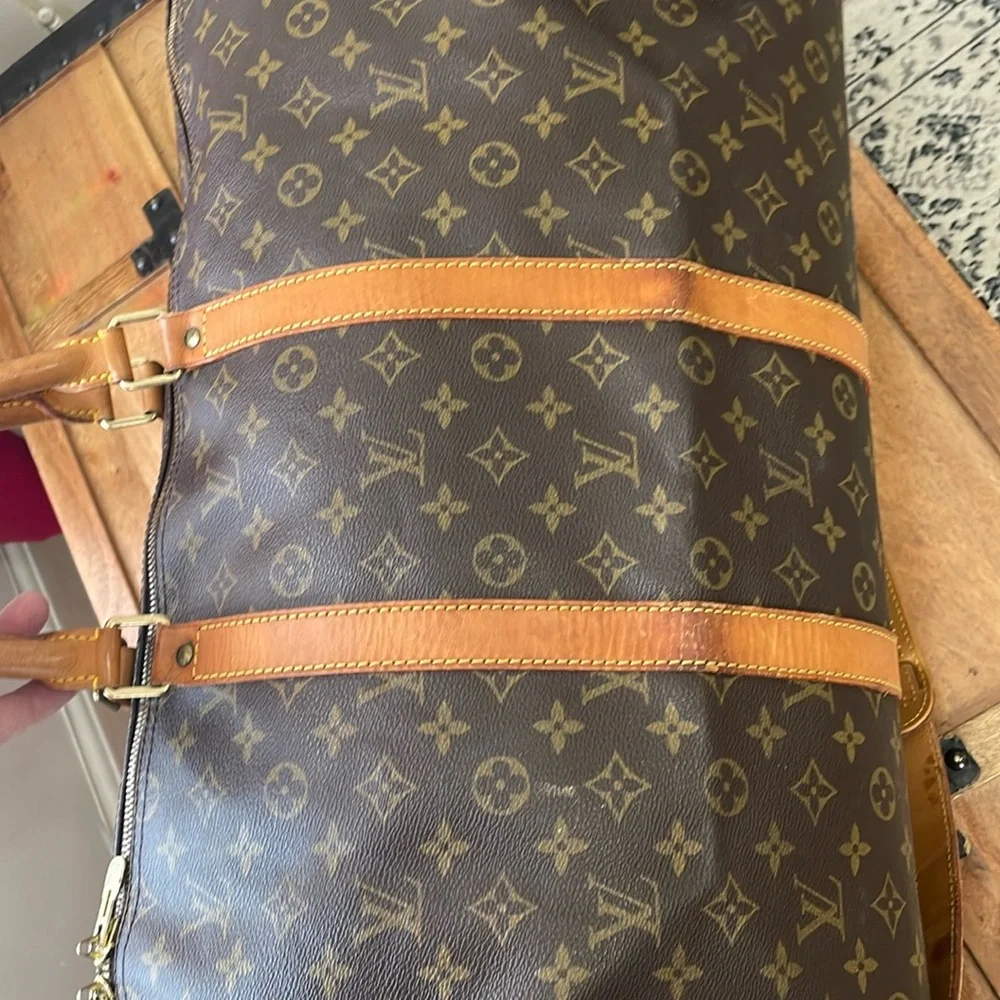 Louis Vuitton Bandouliere Keepall 55 Travel Bag.